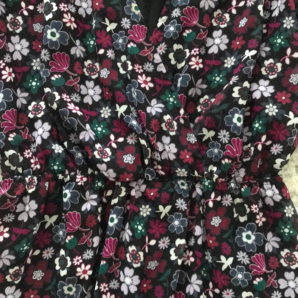 Dress - Picture 4 of 4